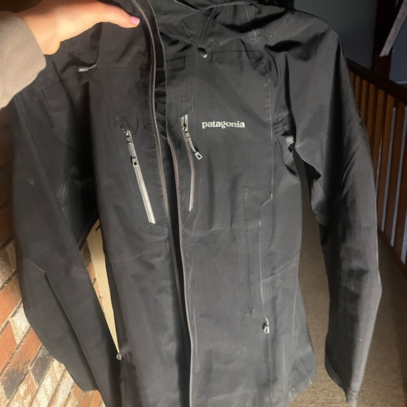 Patagonia Jacket - Picture 2 of 4